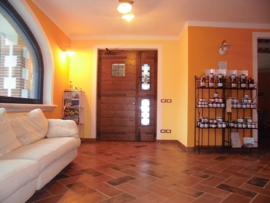 Agriturismo Bio-Ecologico Sant'Isidoro Roccaforte Mondovi Luaran gambar