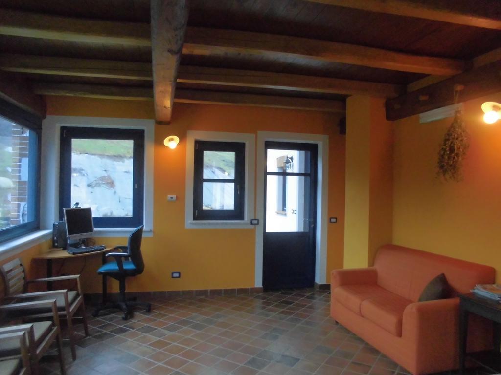 Agriturismo Bio-Ecologico Sant'Isidoro Roccaforte Mondovi Luaran gambar