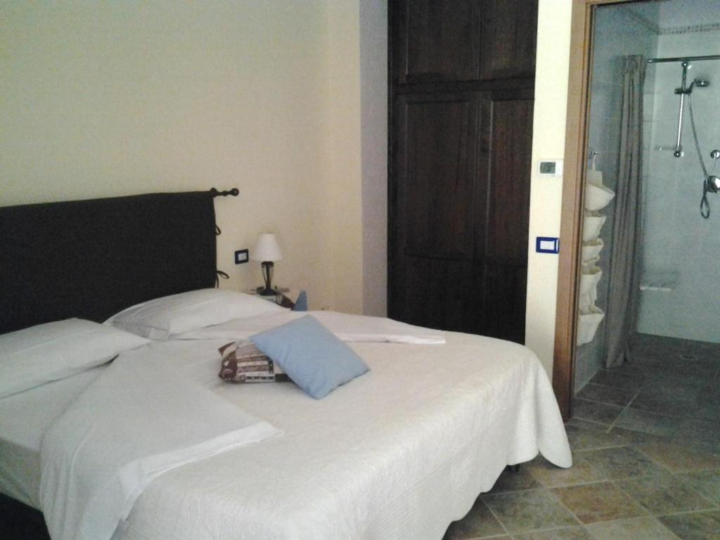 Agriturismo Bio-Ecologico Sant'Isidoro Roccaforte Mondovi Luaran gambar
