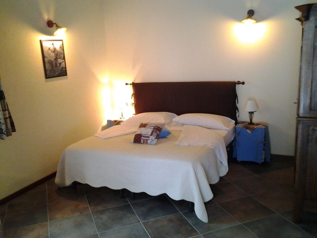 Agriturismo Bio-Ecologico Sant'Isidoro Roccaforte Mondovi Bilik gambar